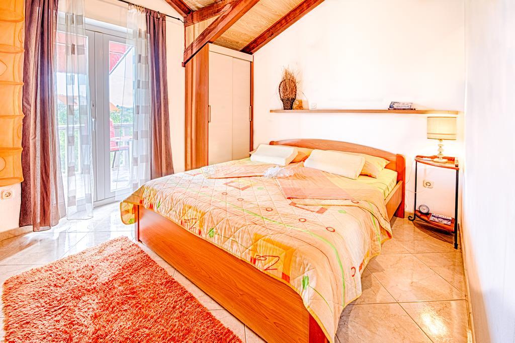 Apartmani Rita Милна Стая снимка